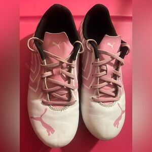 Puma  Tacto II FG/AG Women's Pink and White Soccer Cleats Size 6
